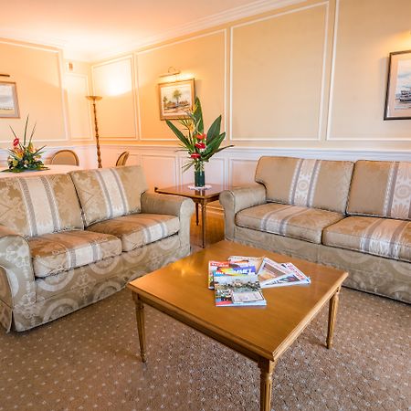 Hotel Colbert - Spa & Casino Antananarivo Bagian luar foto