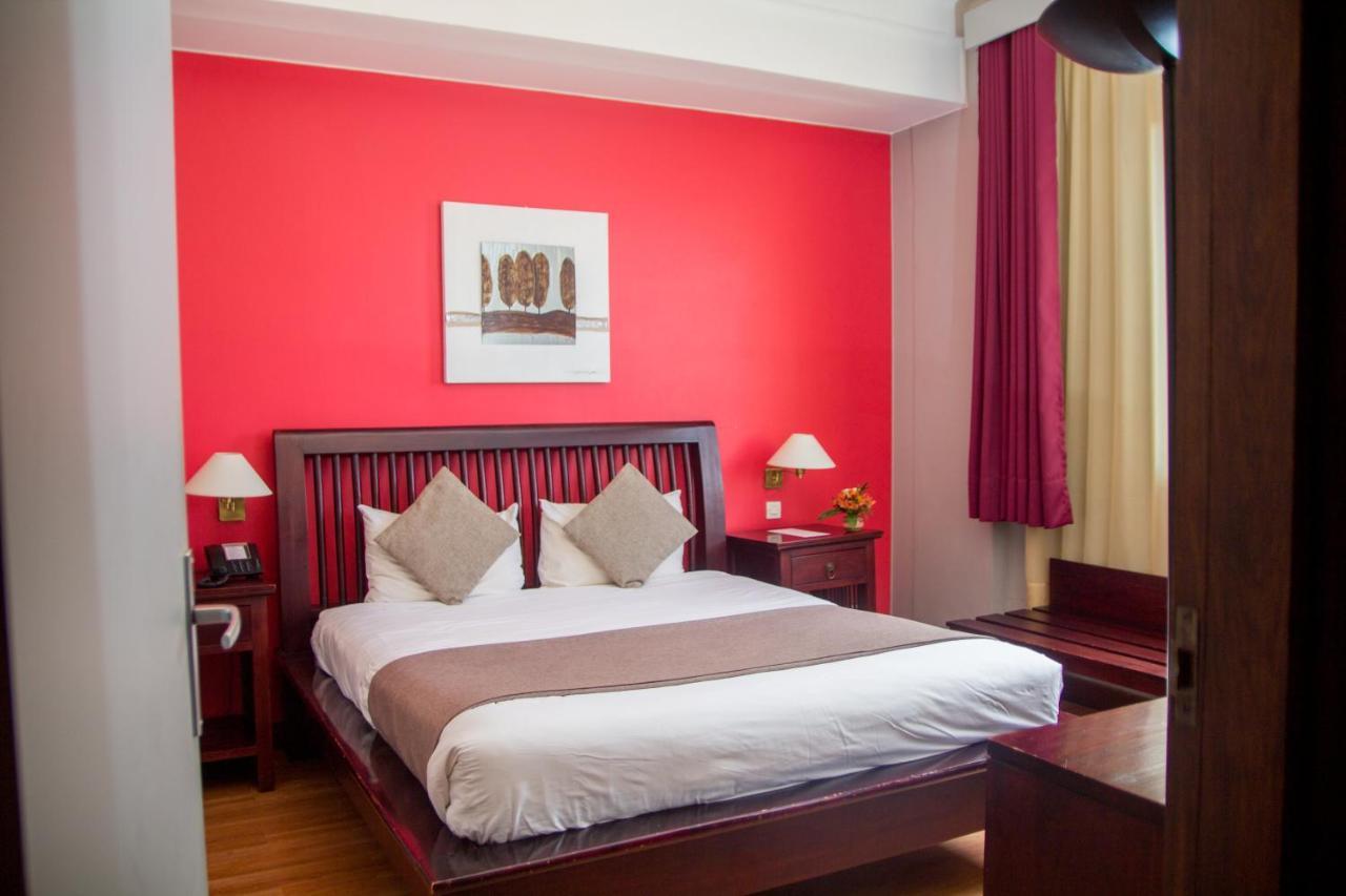 Hotel Colbert - Spa & Casino Antananarivo Bagian luar foto