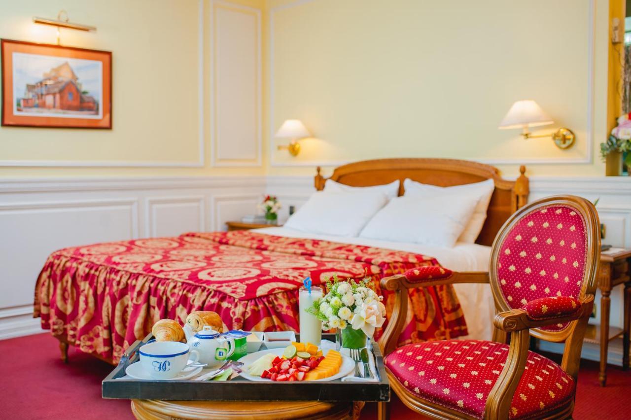 Hotel Colbert - Spa & Casino Antananarivo Bagian luar foto